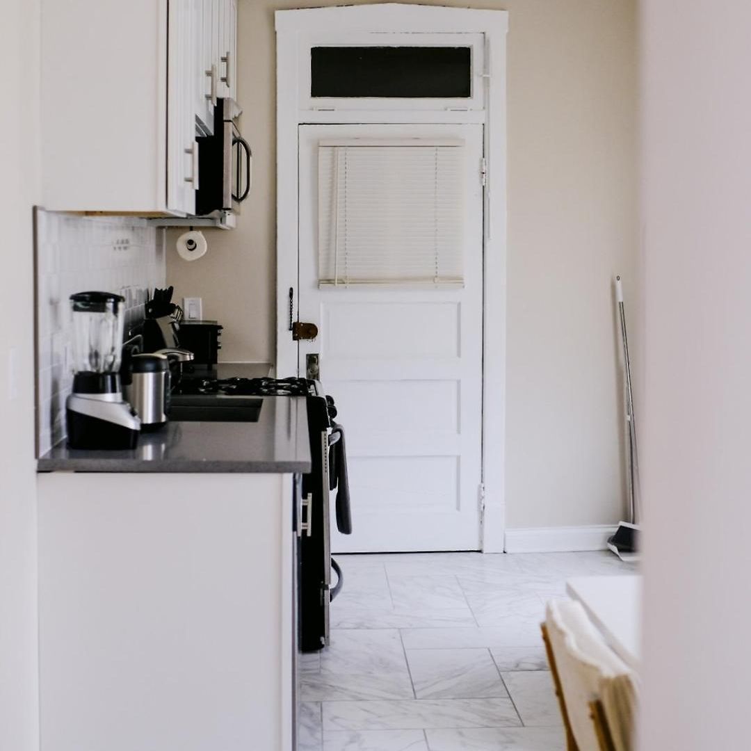 Sleeps 4 • New Modern 1br • Private Workspace Chicago