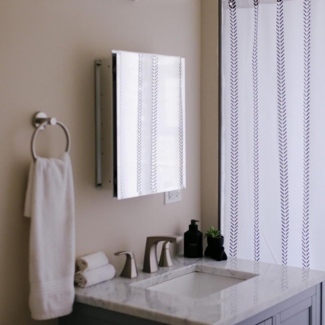 Apartment 2br Fitness Pad • Private Gym • Sleeps 7
