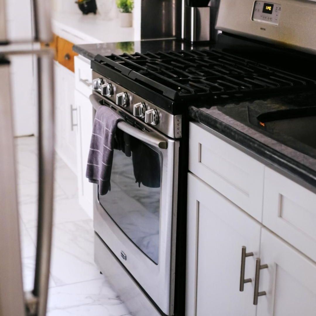 2br Fitness Pad • Private Gym • Sleeps 7 Apartment *