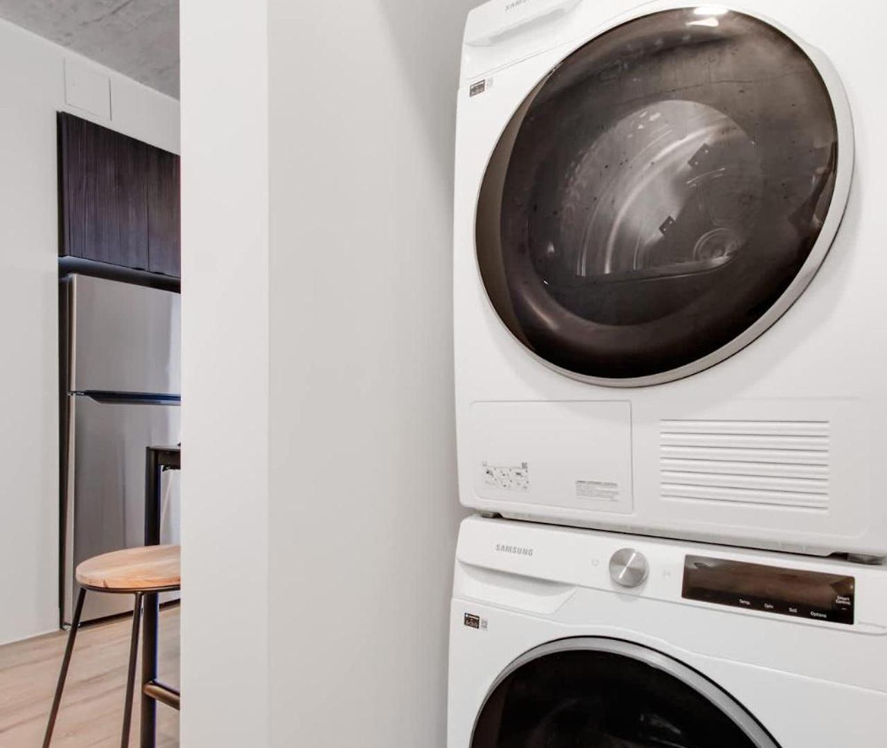 Apartment South Loop Rooftop With In & Out Parking 1 *