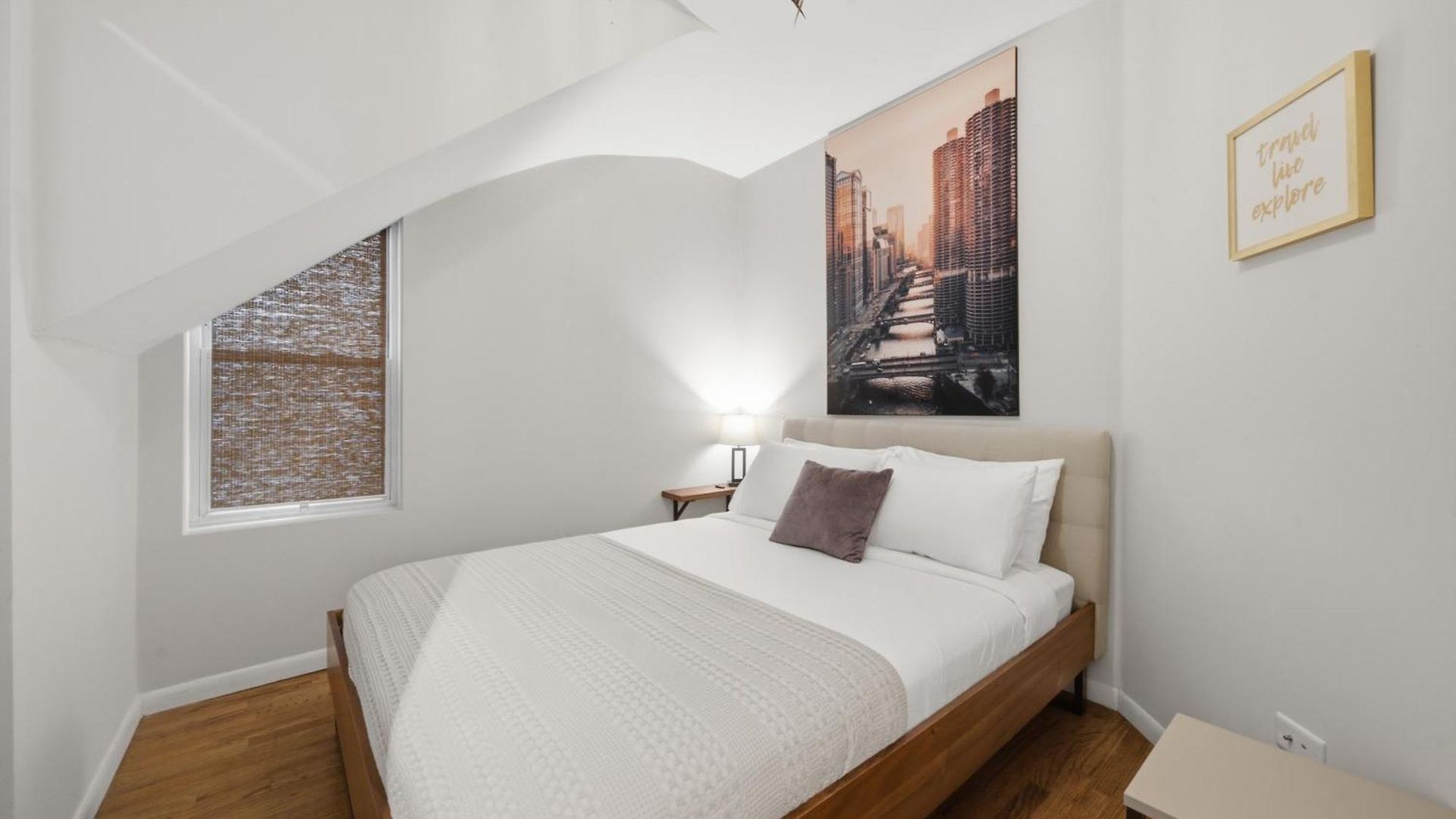 Wicker Park 1-br Walk To Train & Grocery Easy Downtown Access Apartment Chicago