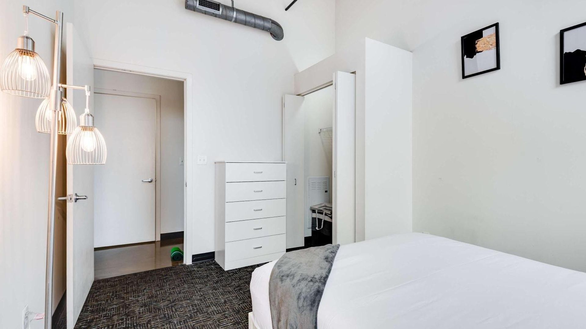 West Loop - Views With In & Out Parking 6 * Chicago