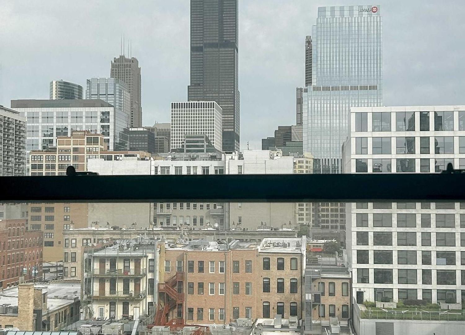 West Loop - Views With In & Out Parking 6 Apartment Chicago