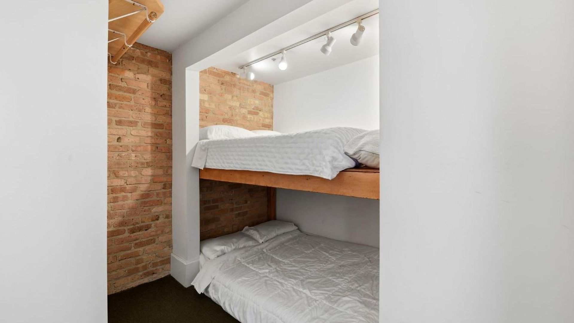 Amazing Wicker Park Penthouse With Skyline Views Chicago