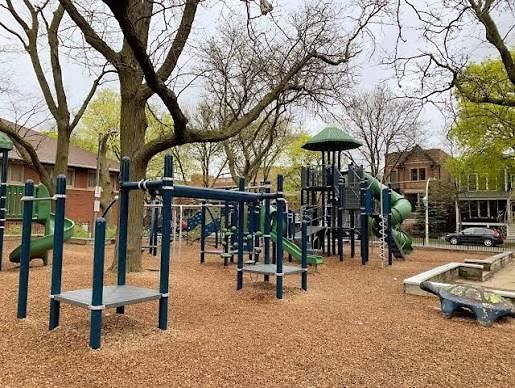 Holiday home Modern 4 Bedroom In Lakeview Chicago