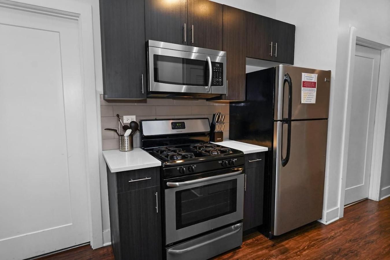 Cozy Smoke Ok 3br Near Mccormick Apartment *