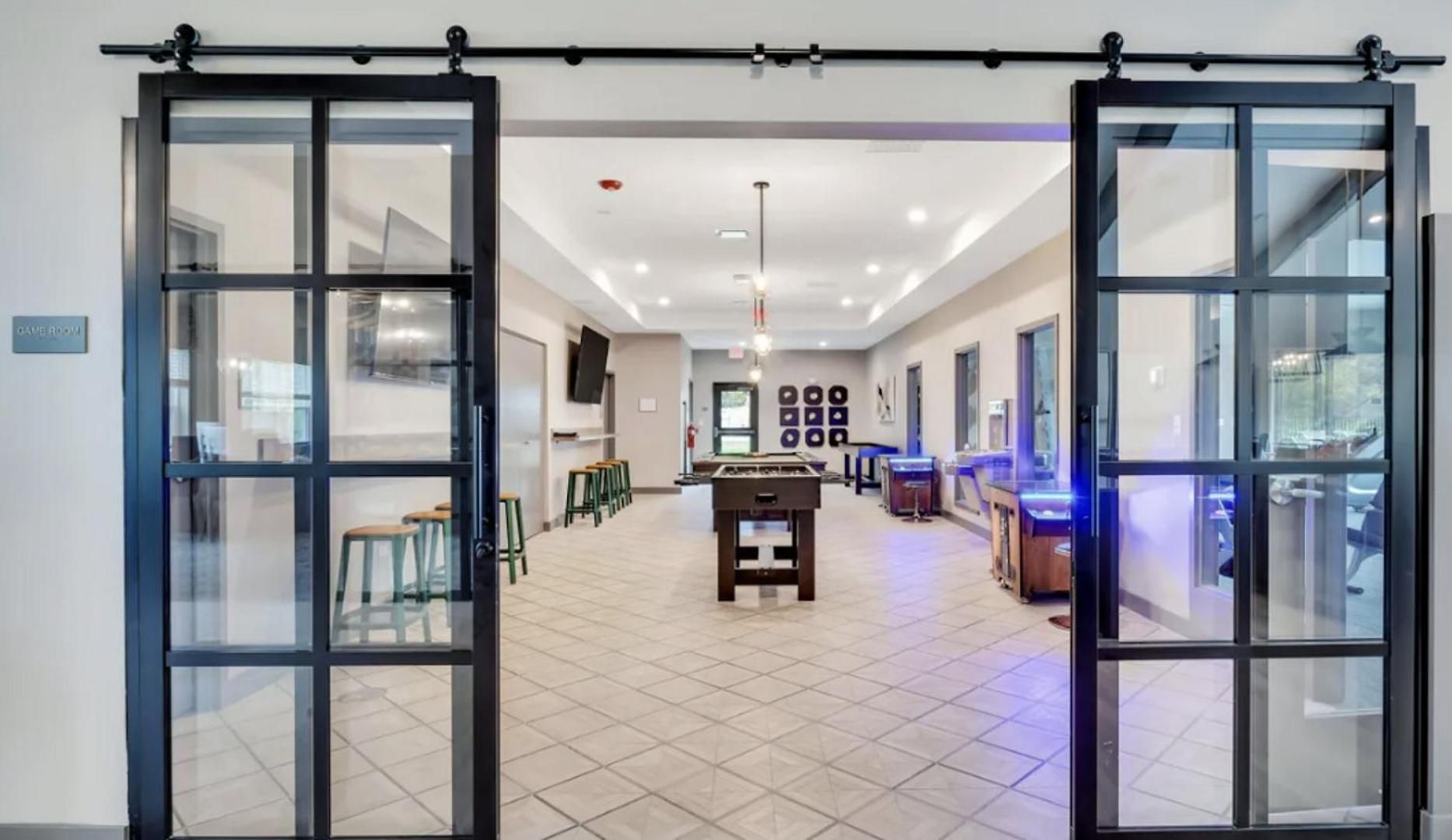 Landing Modern 2bd Clubhouse Gym * Chicago