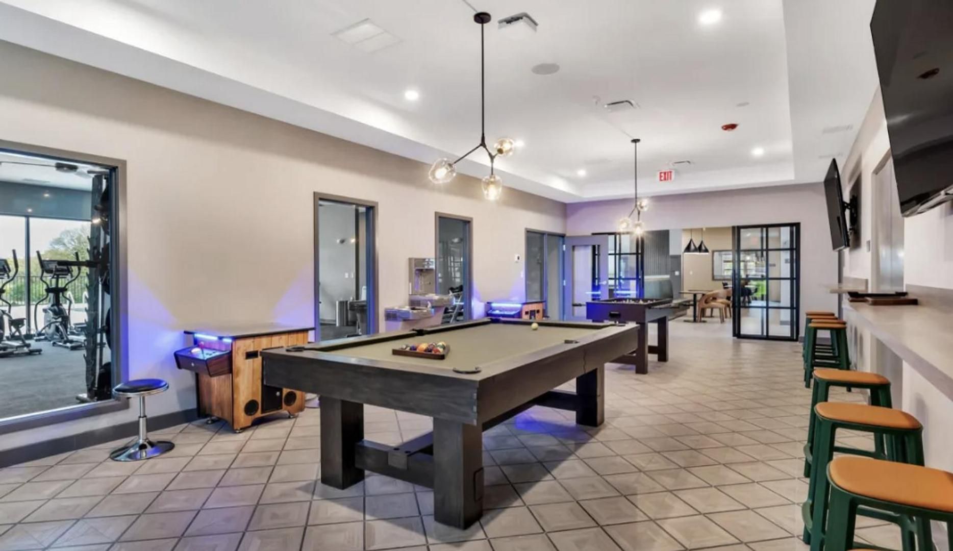 Landing Modern 2bd Clubhouse Gym *