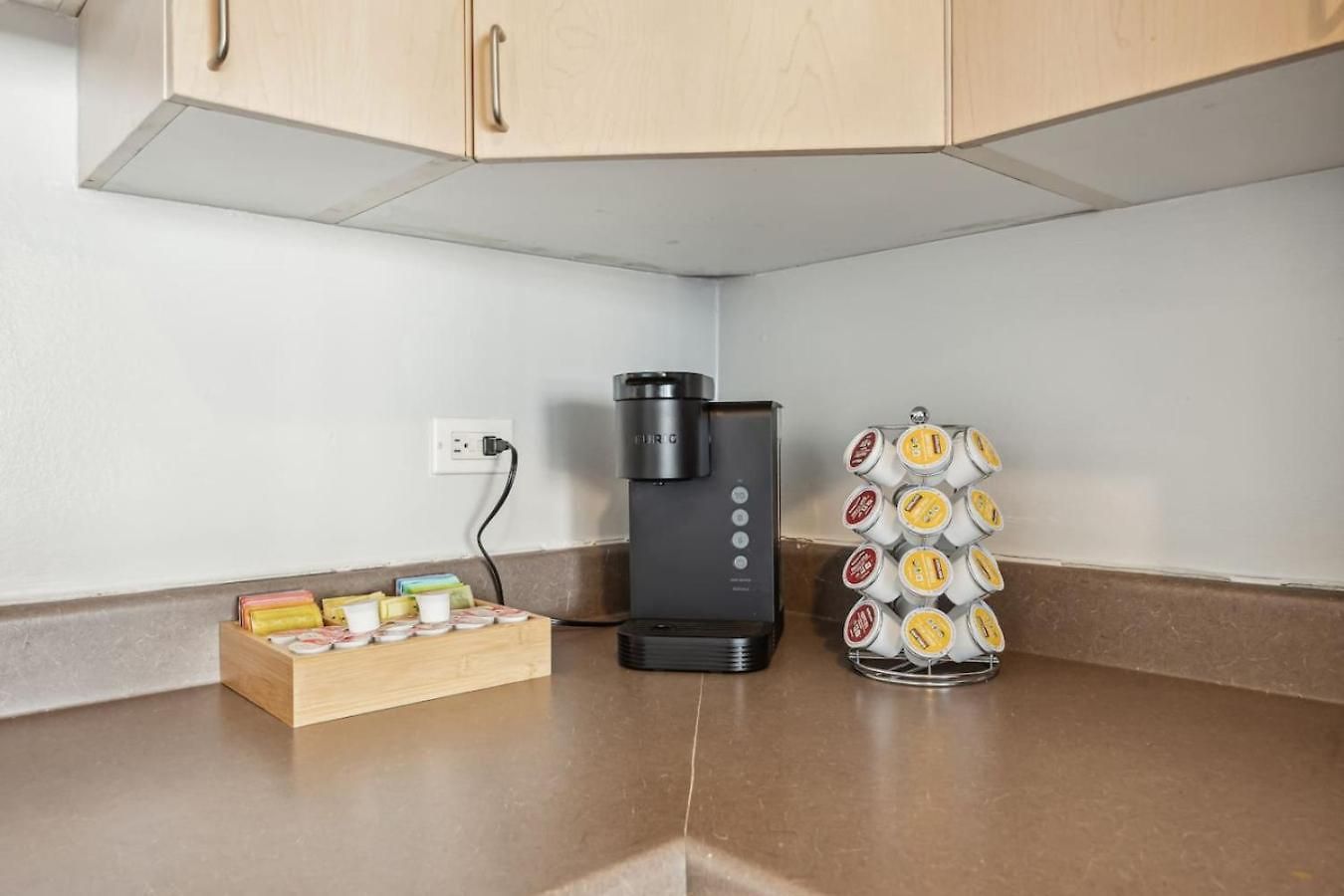 Downtown Views, Mich Ave, Museums 2bd- 2ba #10