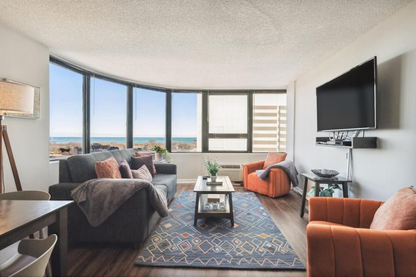 Holiday home Downtown Views, Mich Ave, Museums 2bd- 2ba #10