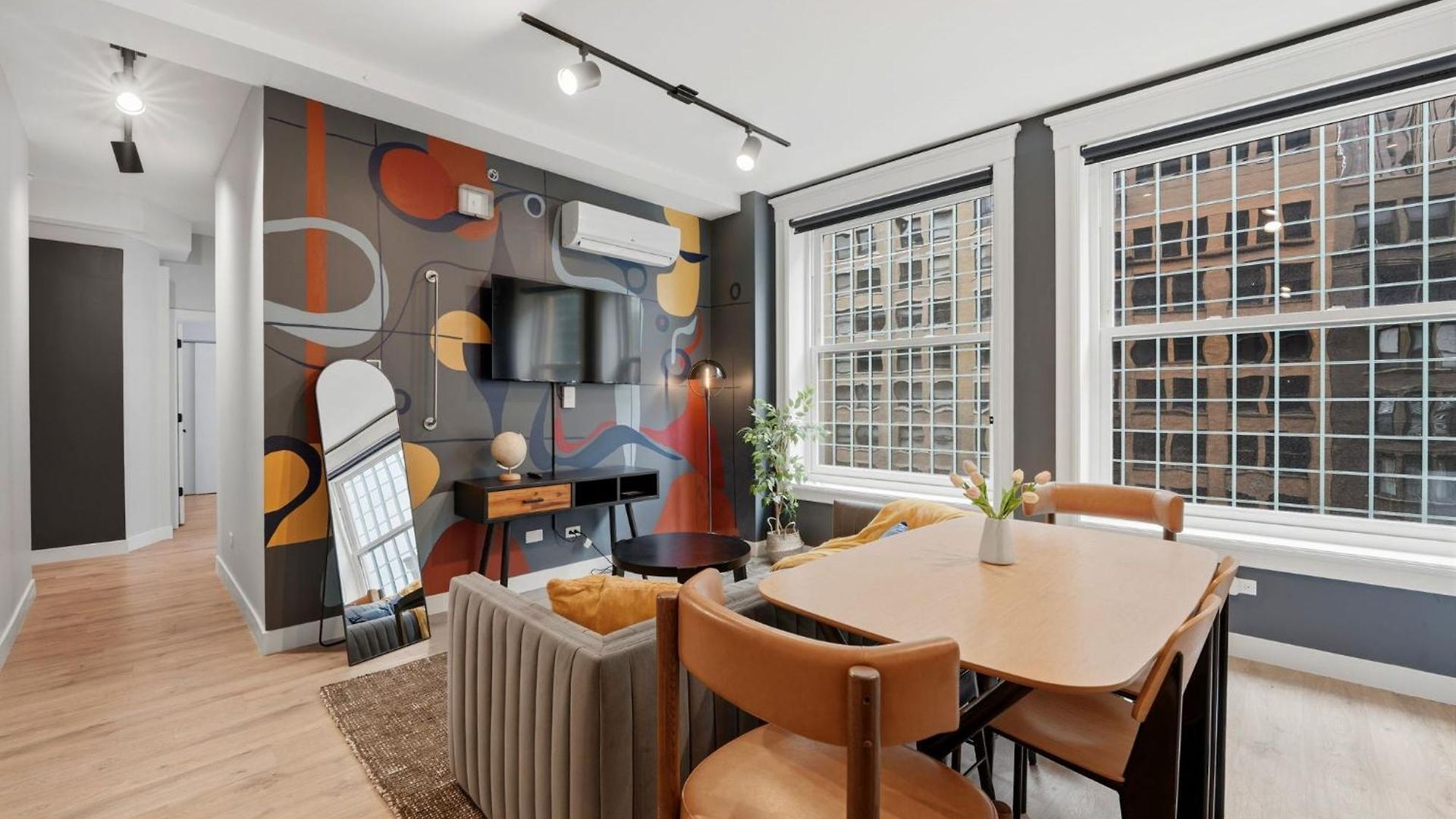 Aparthotel The Plymouth Chicago 4-Br Apartment In Printers Row - Free Parking, Gym & Rooftop 3*