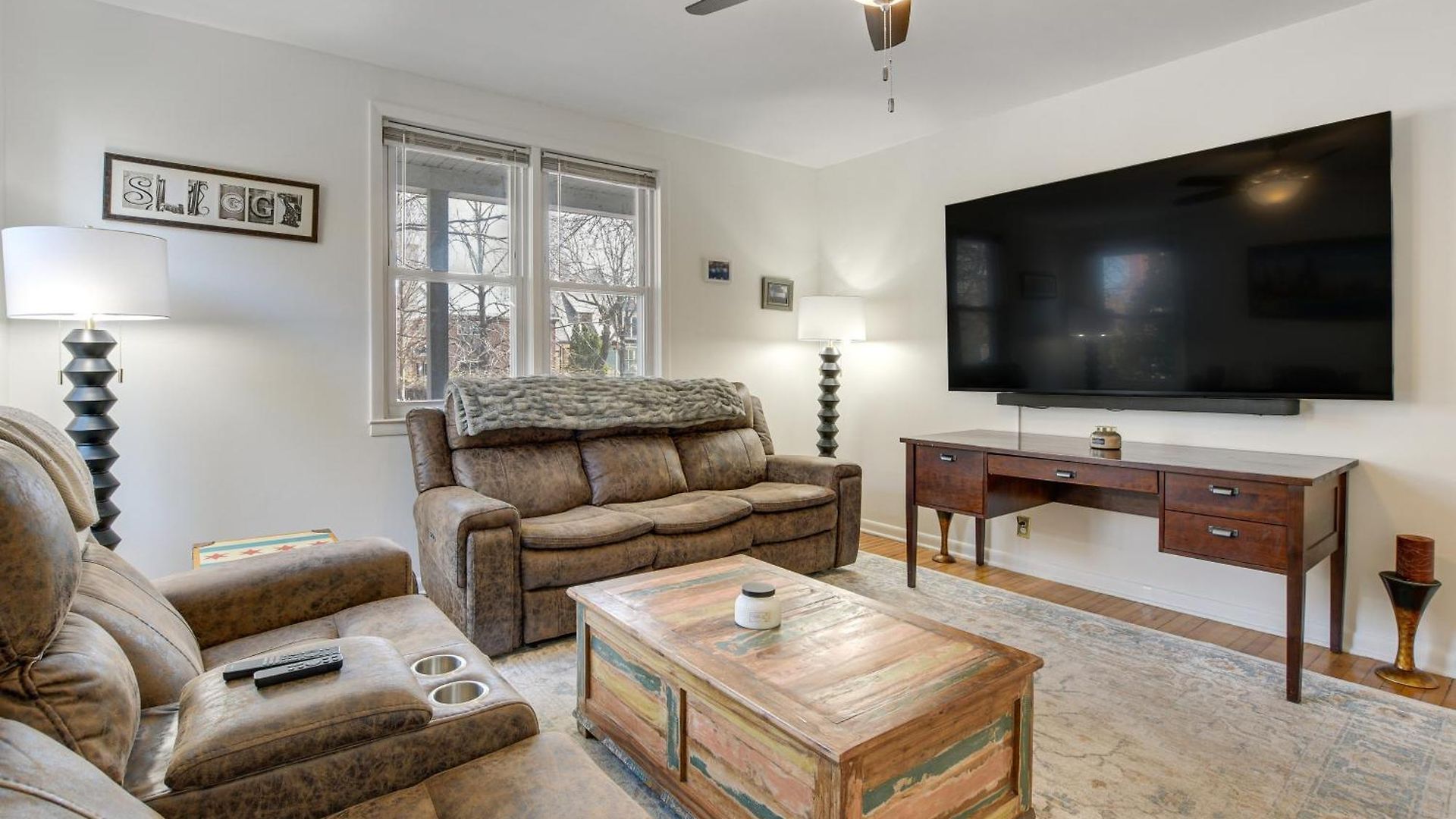 Spacious Group Home! Walk To Train & Eats