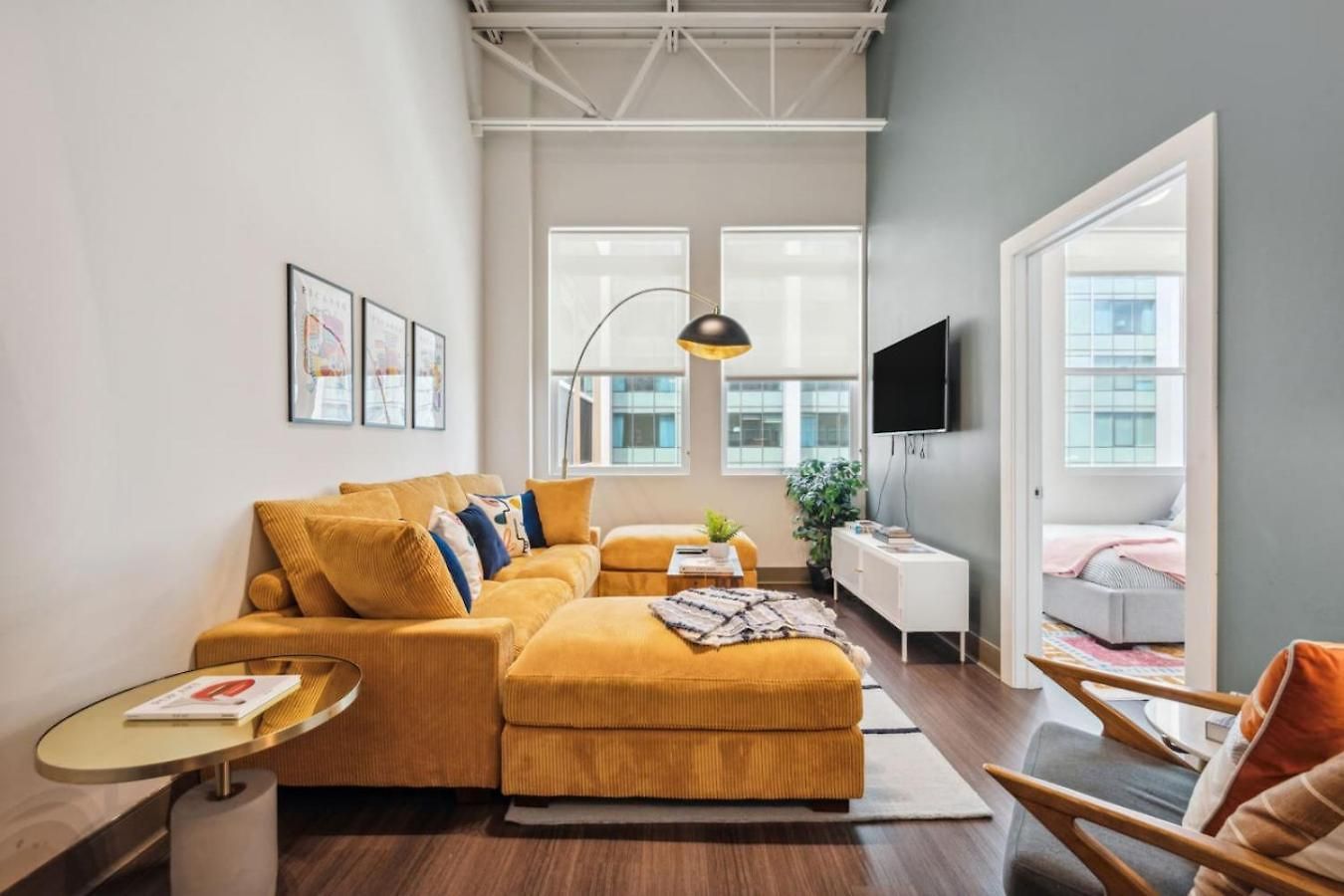 Holiday home Downtown Penthouse - Mich Ave 2bd Gym And Views #12 *