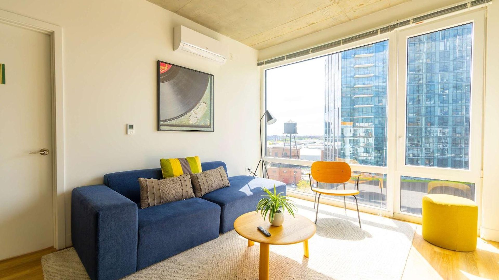 Modern 3br Near North Ave Shops *