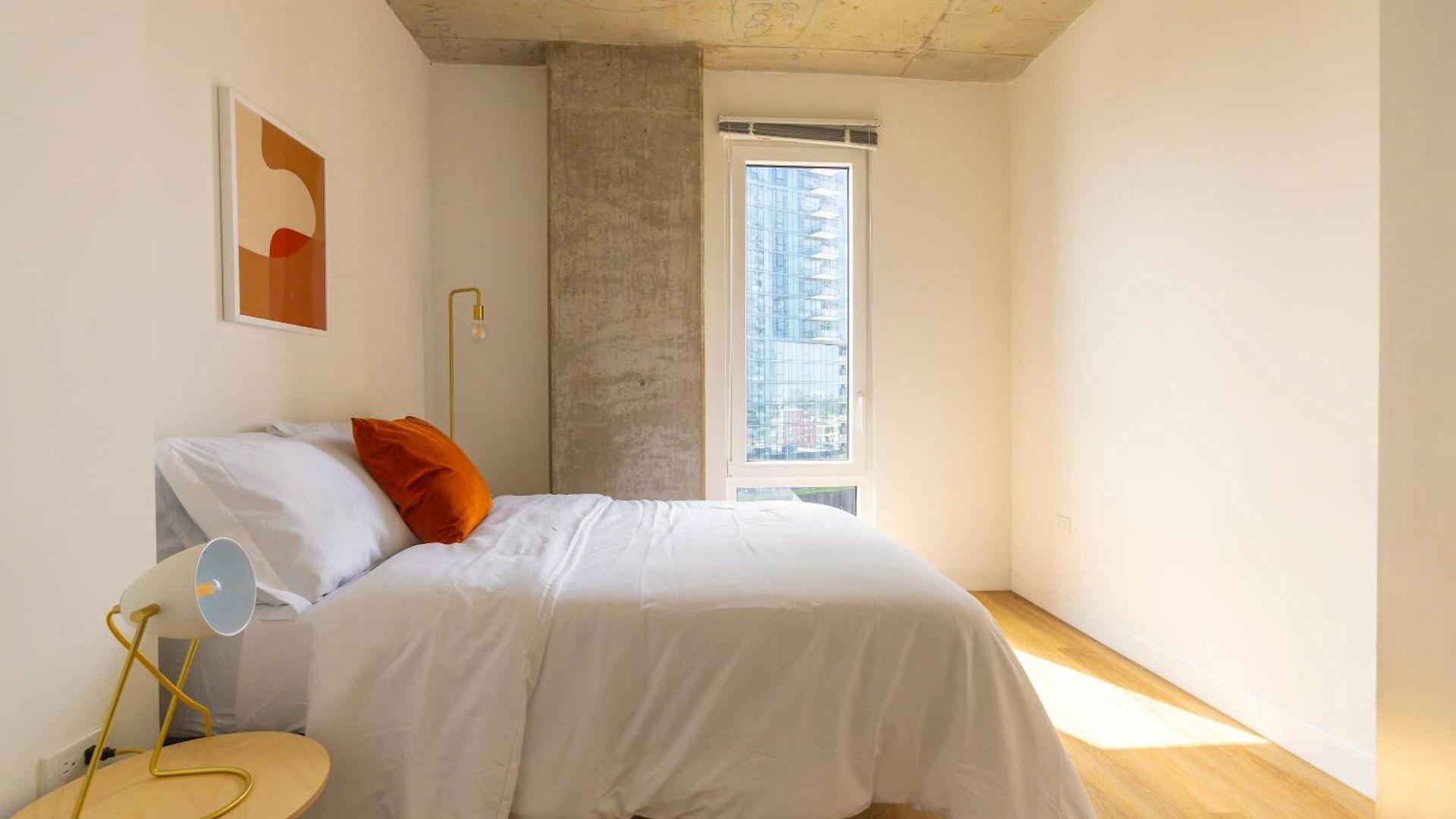 Modern 3br Near North Ave Shops Holiday home *