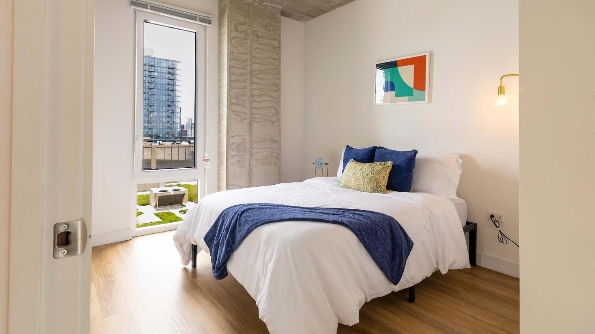 4br Modern Urban Escape Walk To Zoo Lakefront & Red Line Holiday home *