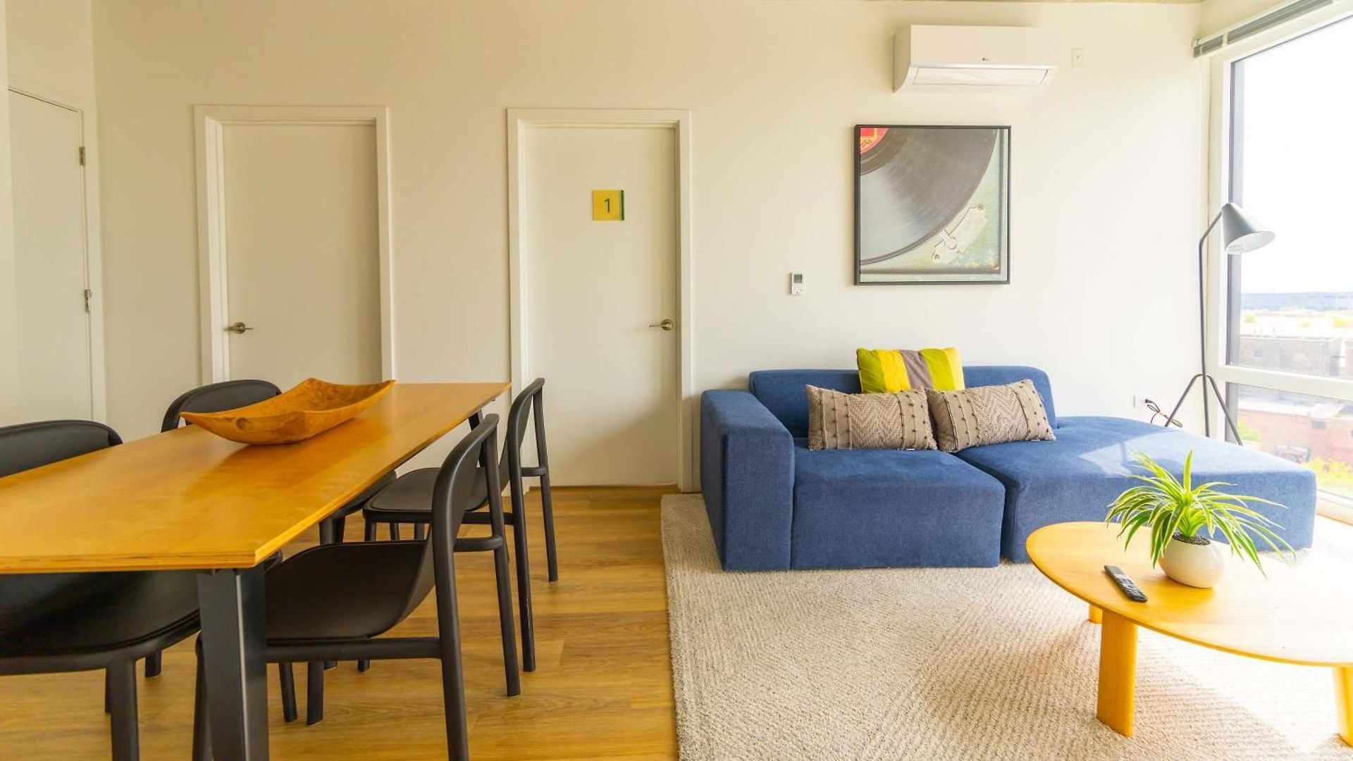 Modern 3br Near North Ave Shops *