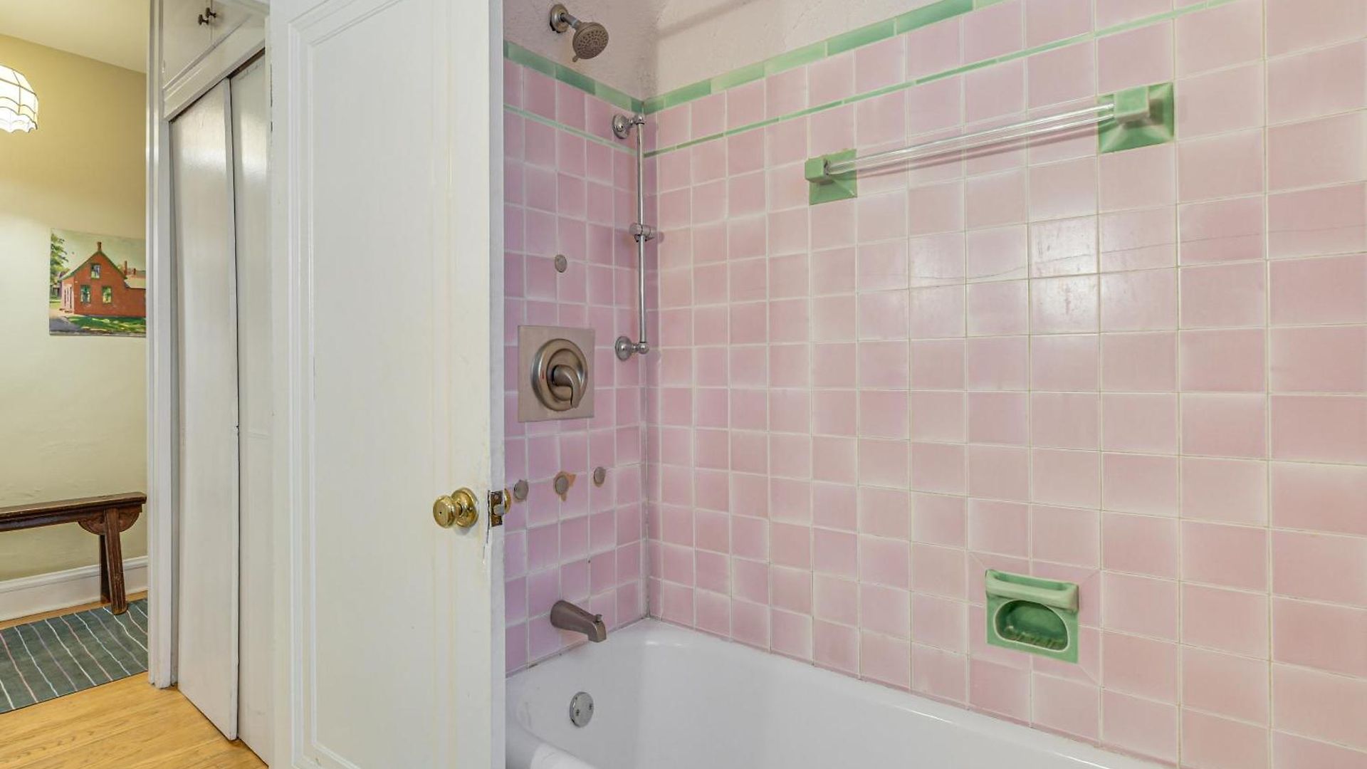 Historic 1930s Retreat! Walk To Wicker Park *