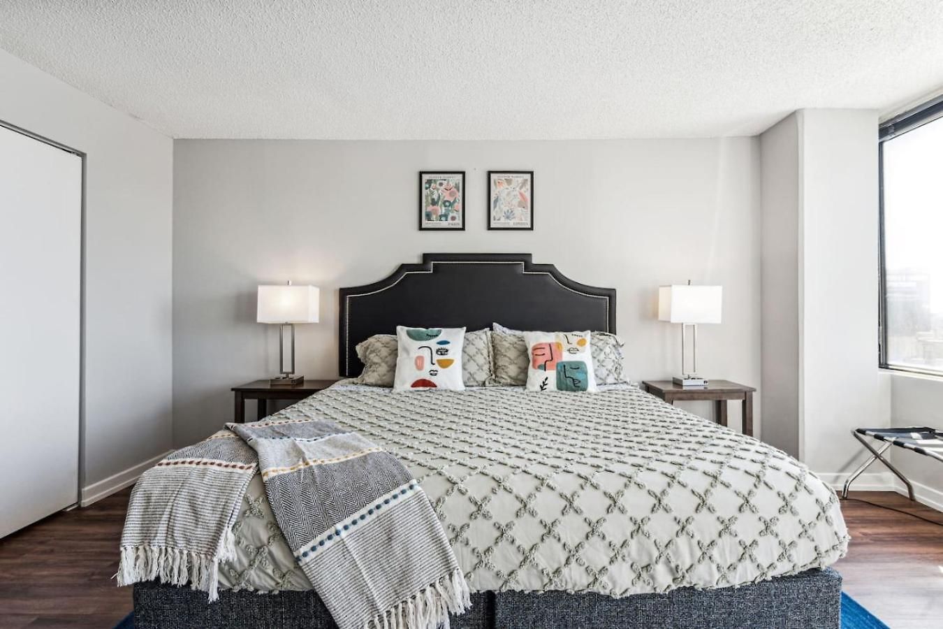 Mich Ave Downtown Grant Park, Museums 2bd-2ba #5 Holiday home