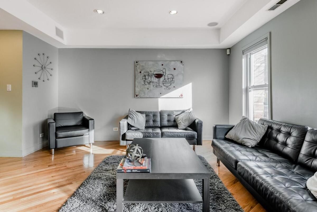 Stunning Home, Epic Game Room, Prime Location