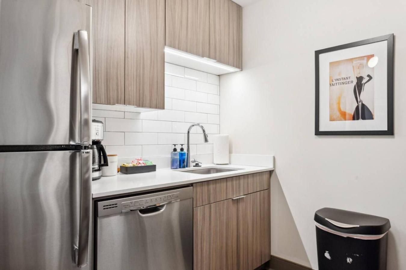 Holiday home Downtown Penthouse - Mich Ave 2bd Gym And Views #12 *