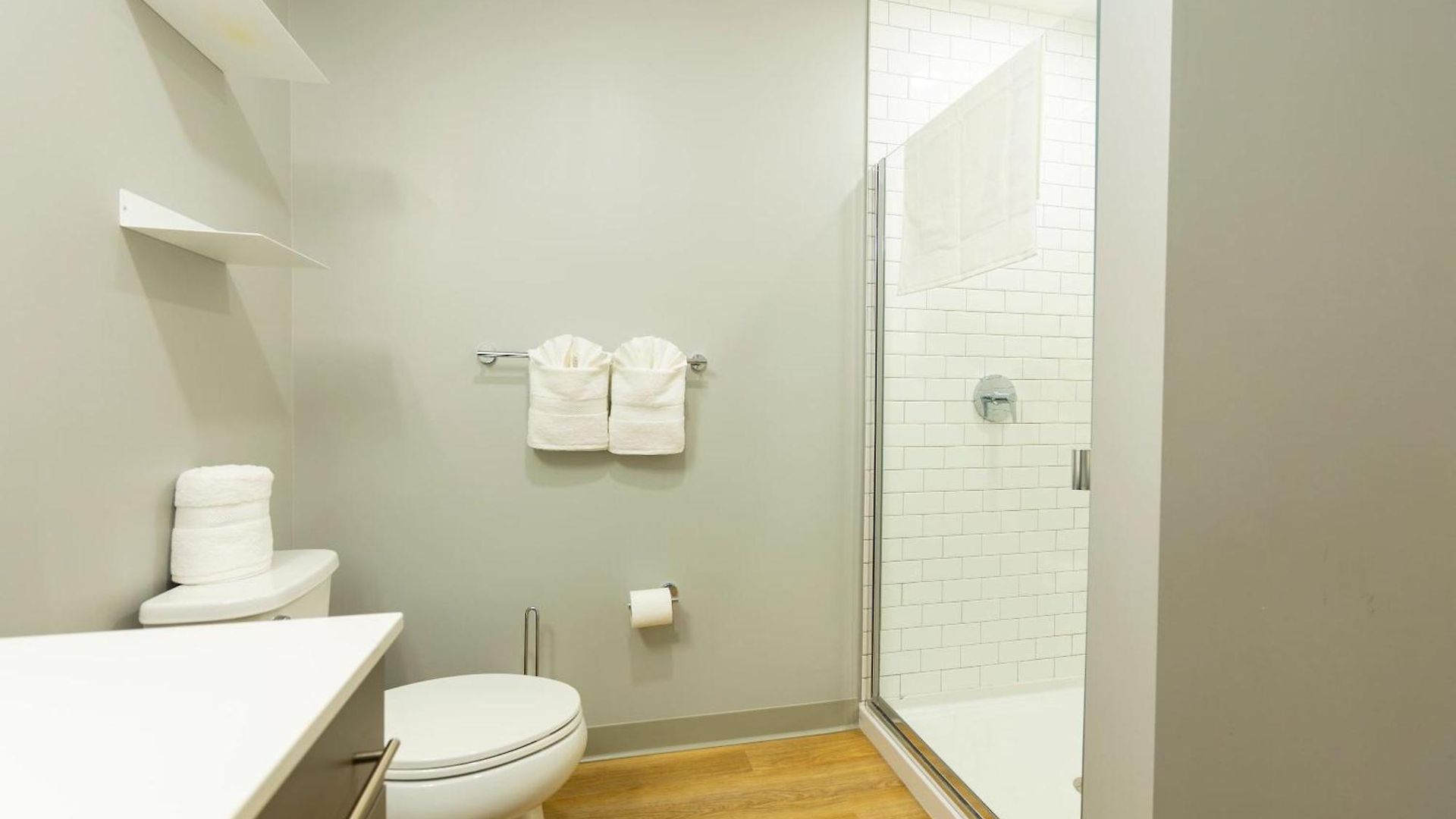 Holiday home 4br Modern Urban Escape Walk To Zoo Lakefront & Red Line Chicago