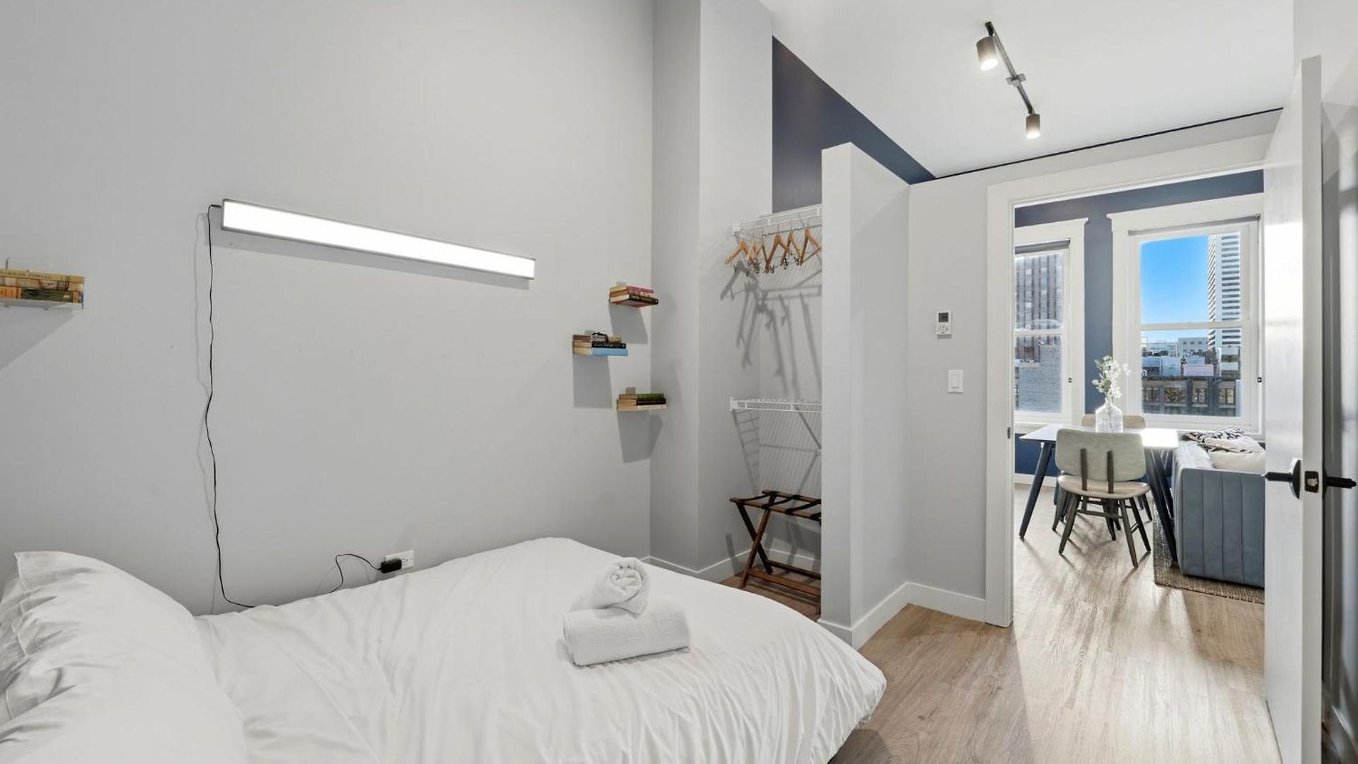 The Plymouth 3bd 4*