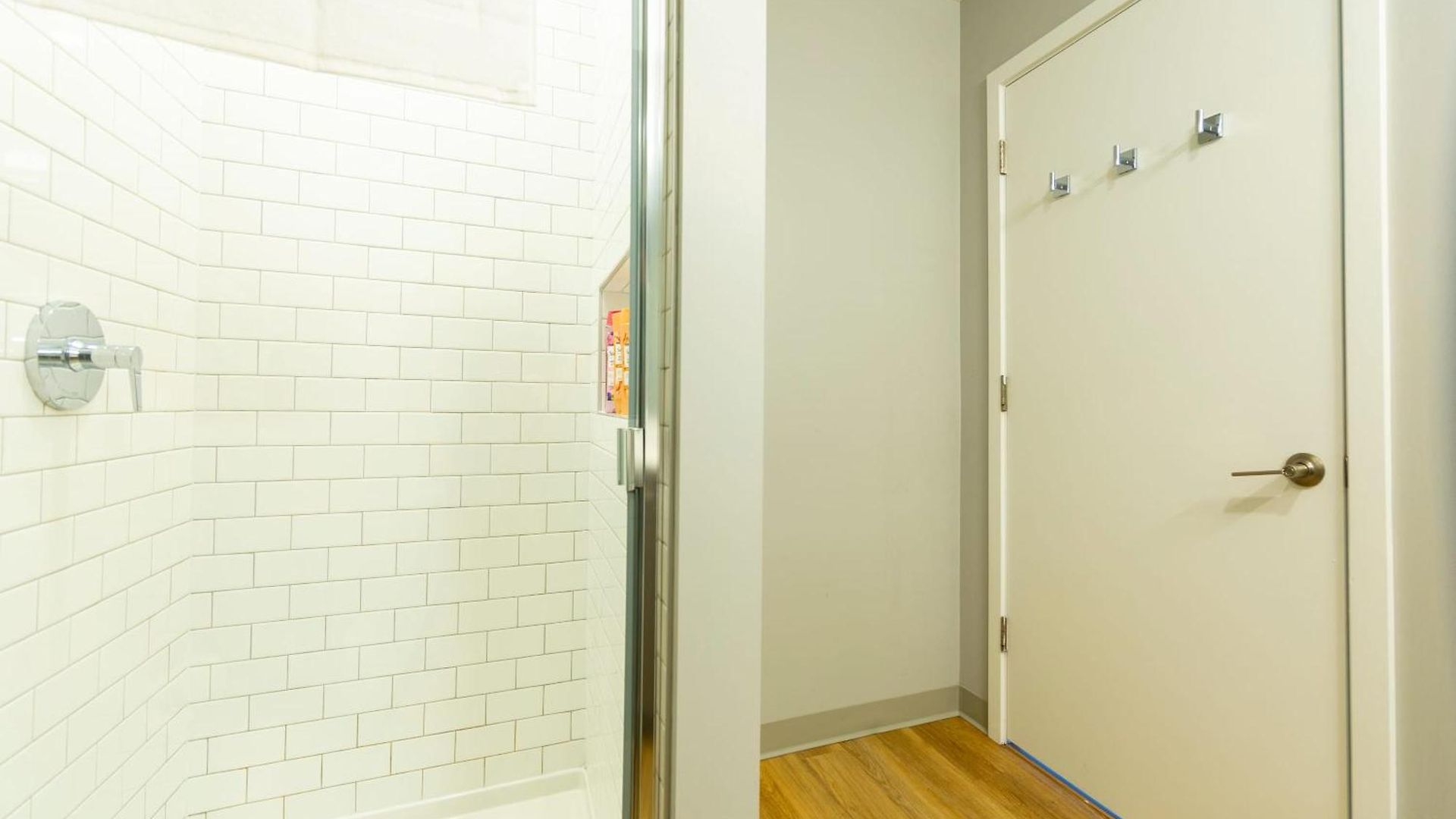 4br Modern Urban Escape Walk To Zoo Lakefront & Red Line Holiday home