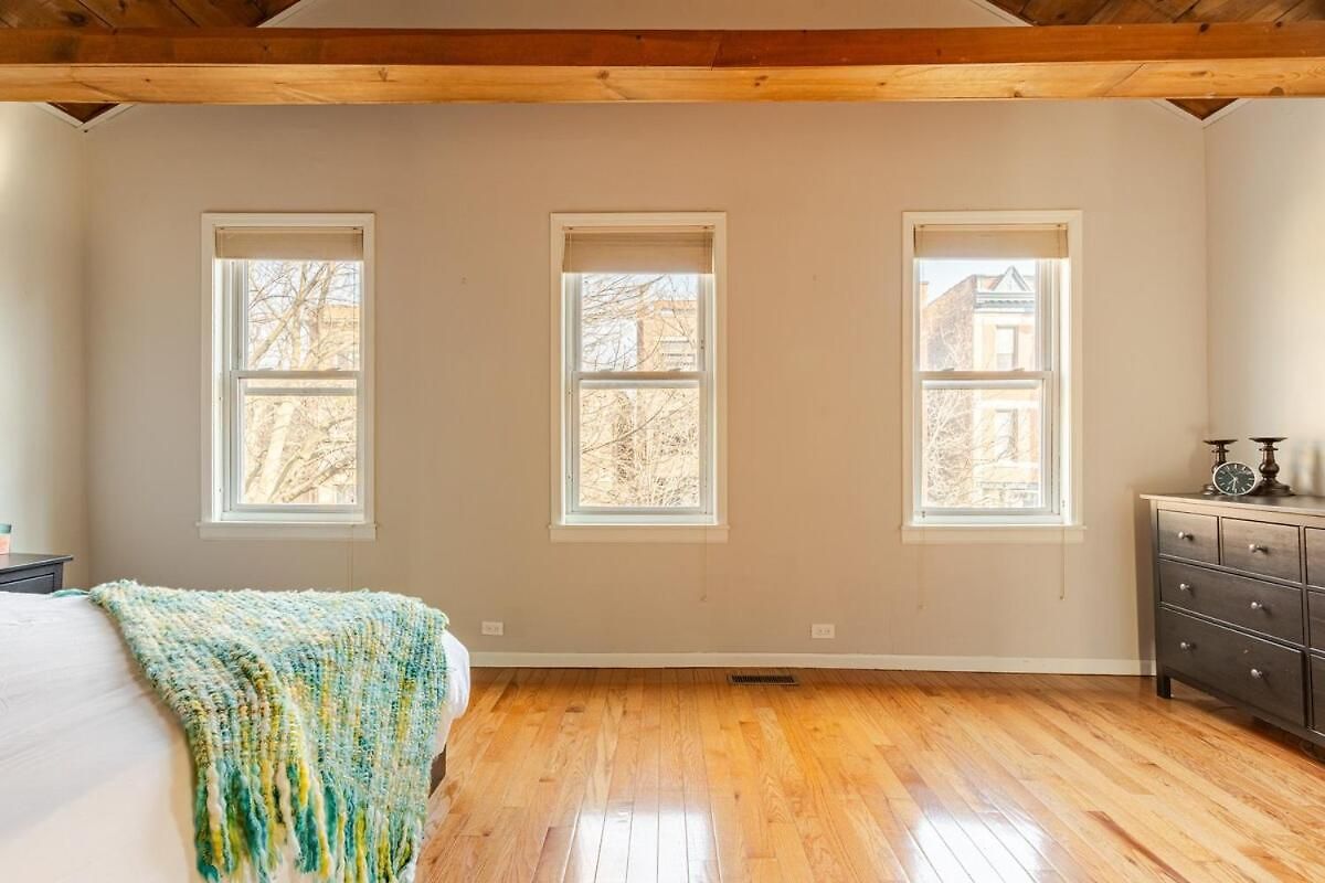Villa Stunning Home, Epic Game Room, Prime Location