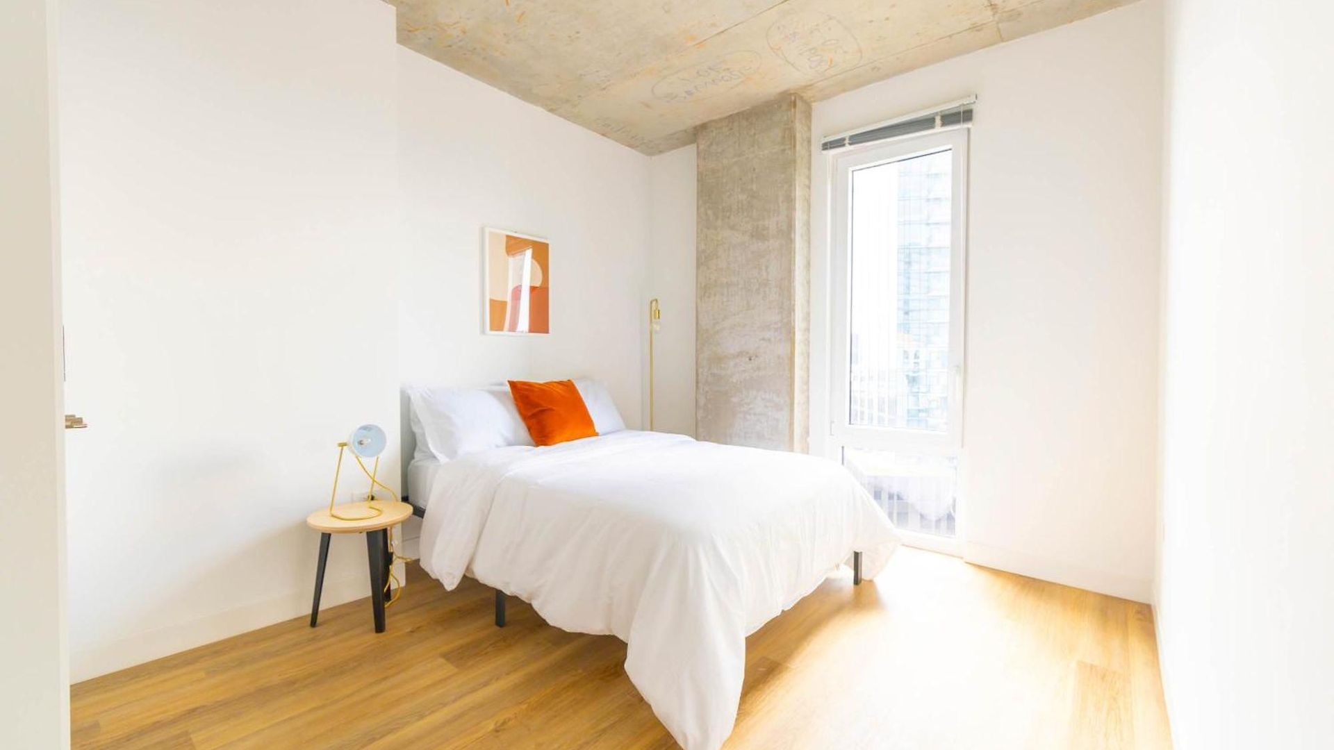 Modern 3br Near North Ave Shops