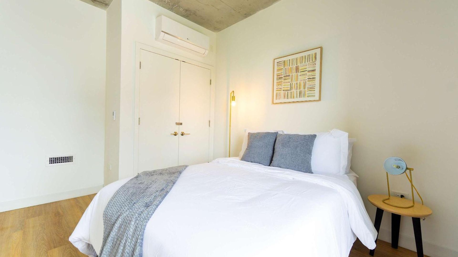 4br Modern Urban Escape Walk To Zoo Lakefront & Red Line Chicago