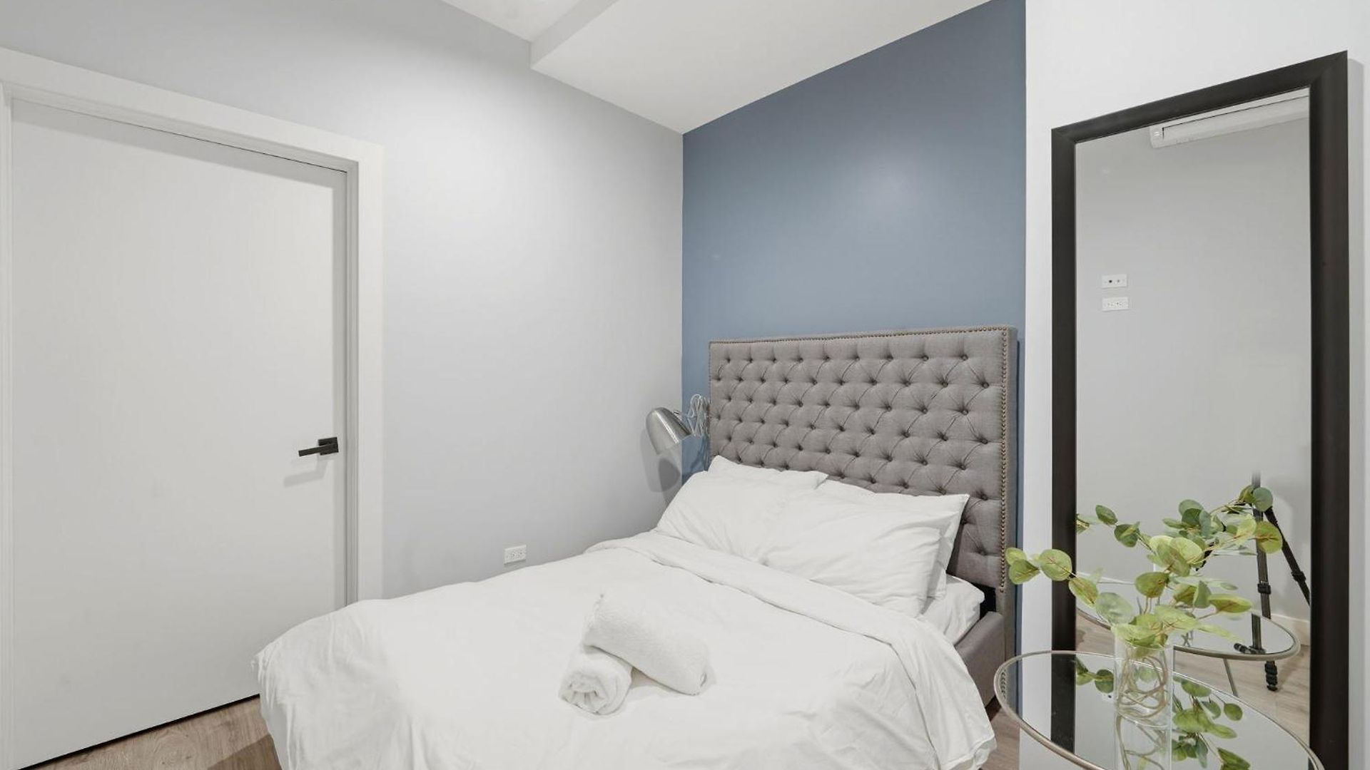 The Plymouth Chicago 4-Br Apartment In Printers Row - Free Parking, Gym & Rooftop 3* Chicago