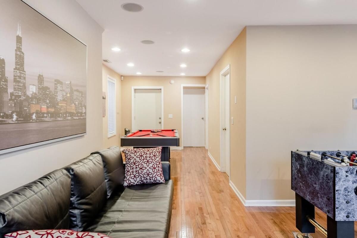 Villa Stunning Home, Epic Game Room, Prime Location *