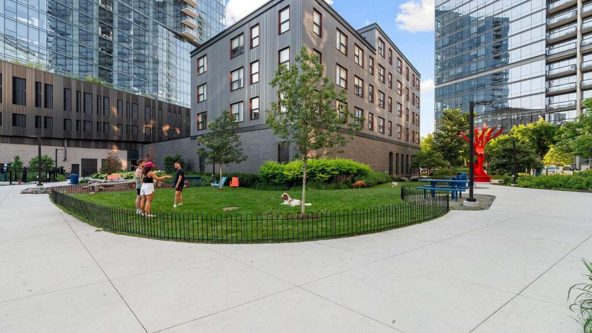 4br Modern Urban Escape Walk To Zoo Lakefront & Red Line * Chicago