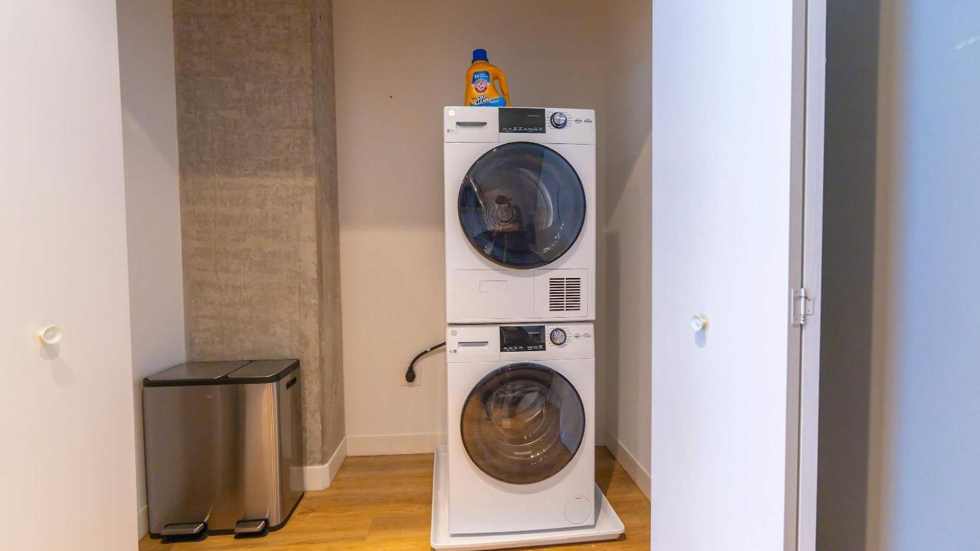 Modern 3br Near North Ave Shops Chicago
