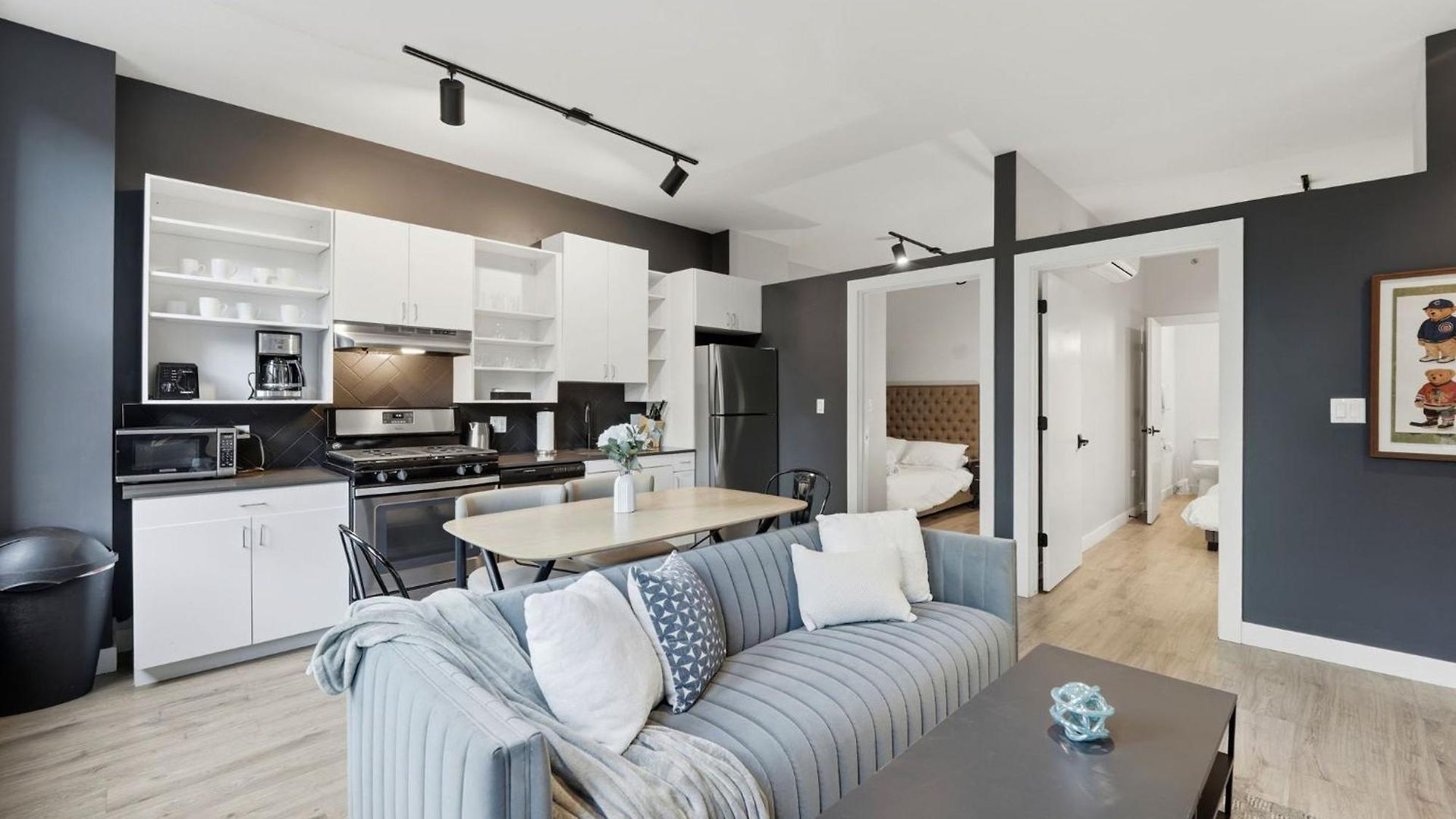 The Plymouth Chicago 4-Br Apartment In Printers Row - Free Parking, Gym & Rooftop Aparthotel