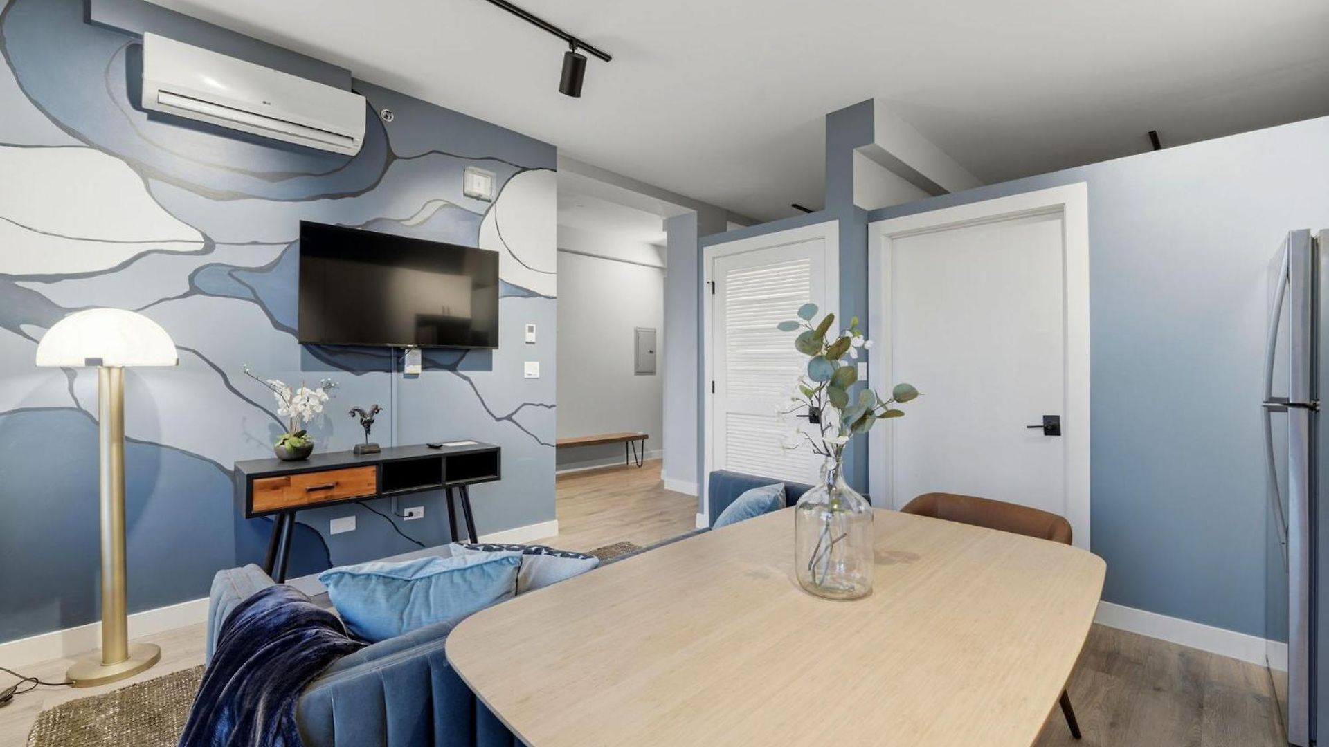 The Plymouth 3bd Aparthotel Chicago