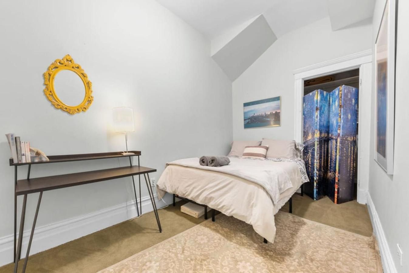Secret Gallery On The Park - 2bd/1ba Apartment *