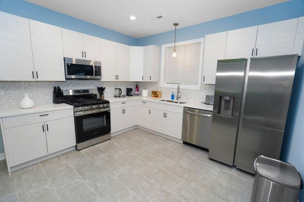 Spacious 3br Near United Center & Medical District *