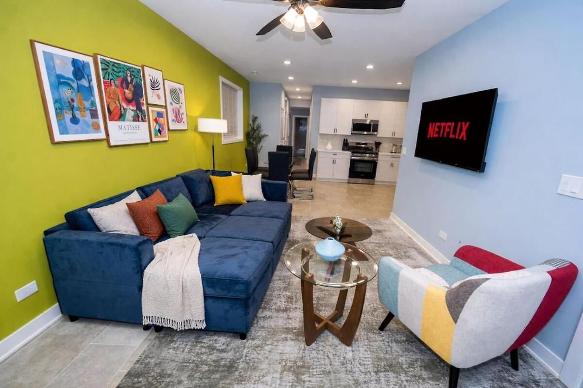 Apartment Spacious 3br Near United Center & Medical District