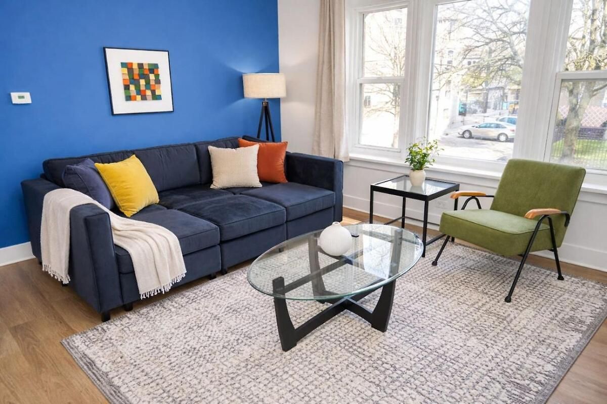 Modern 3br King Near United Center