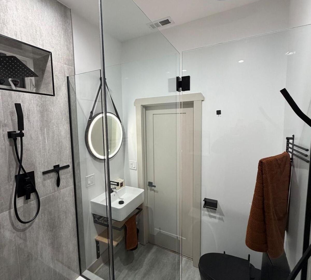Apartment Living Like A Local In The Heart Of Bronzeville Chicago