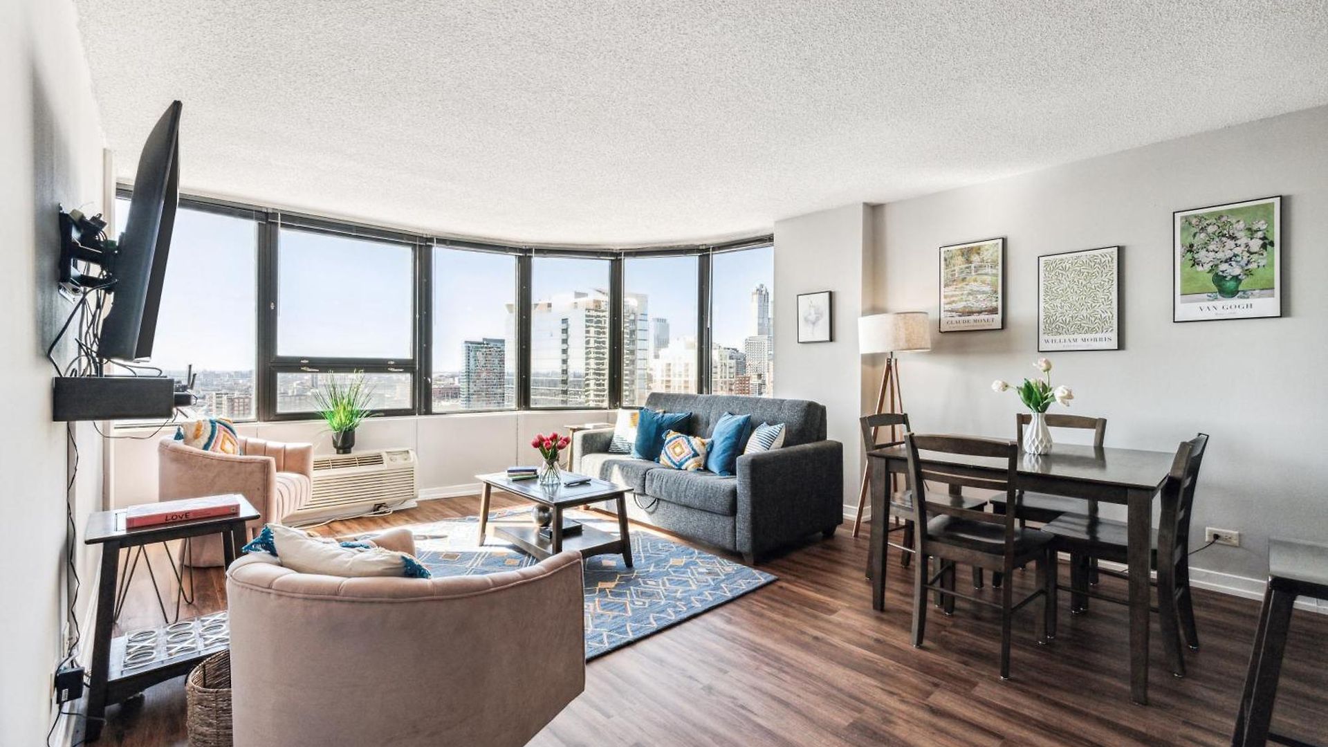 Mich Ave, Downtown, Grant Park 2bd-2ba #23 * Chicago