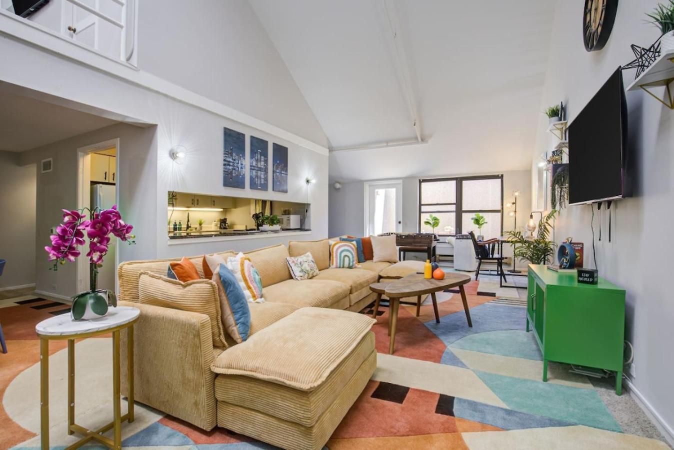 Huge Downtown Penthouse Park, Museums Gym #4 *