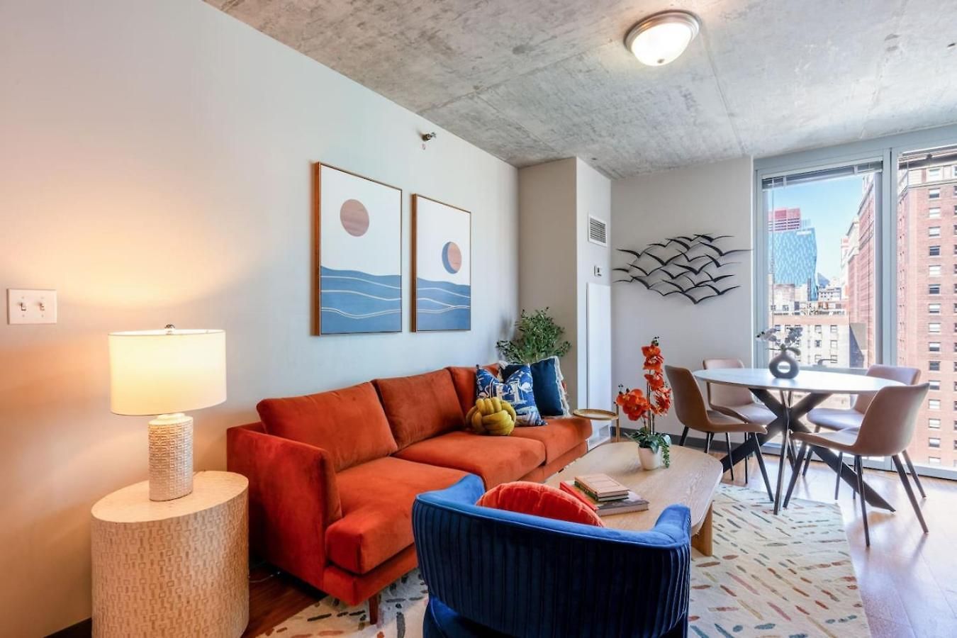 Apartment Downtown 9bd - Sleep 18 -