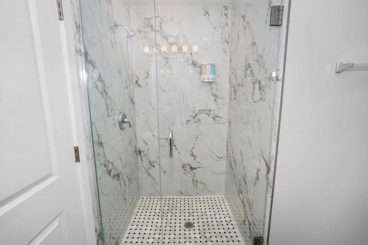 Apartment 3br Oasis Near Downtown & United Center