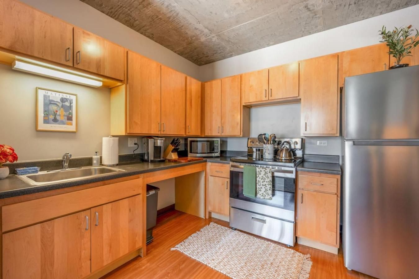 Downtown 2bd Gym Near Park Museums #4 Apartment