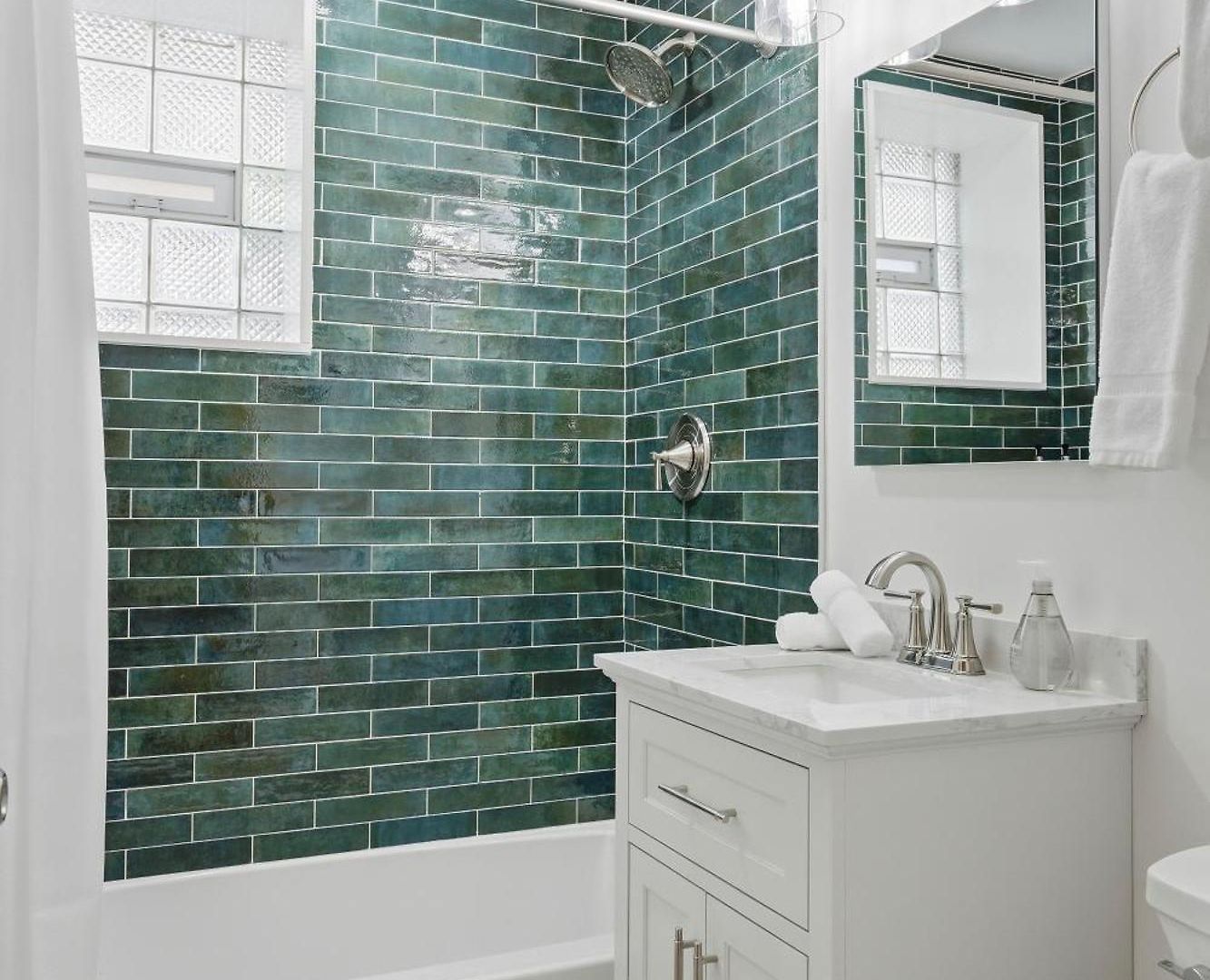 Fully Updated Jr, 1 Bed, Steps From Lincoln Park Chicago
