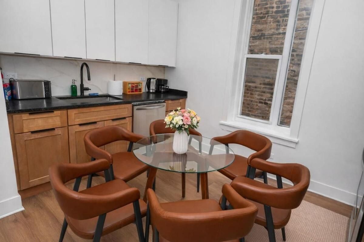 Apartment Modern 3br King Near United Center *