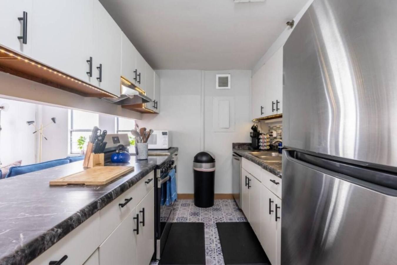 Apartment Sleep 25 - Huge Downtown Vintage Lofts, Balcony & Gym